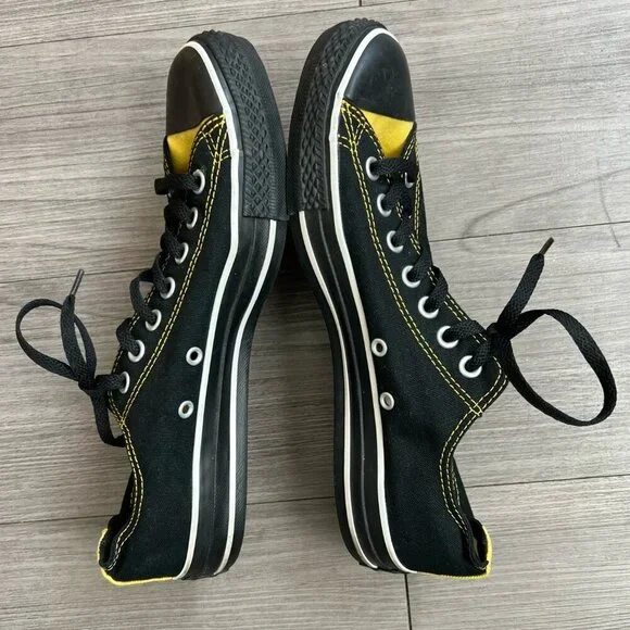 Limited Edition Bee Movie Converse Low Tops Exclusive Black & Yellow M8.5/W10.5 - Picture 5 of 7